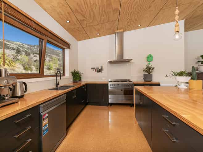 177 Wailana Heights Drive, Queensberry