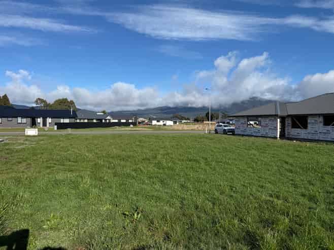 5 Tukare Loop, Te Anau