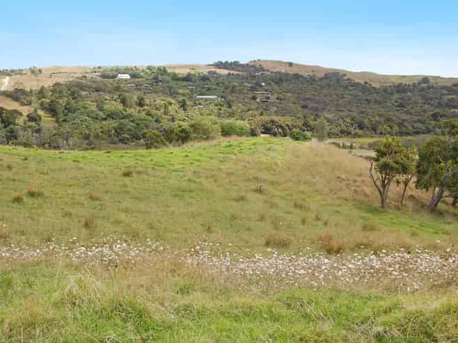 135 Phillips Road, Kaiwaka
