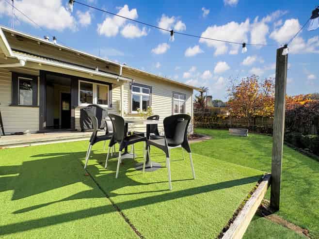 17 Fow Street, Hamilton Central
