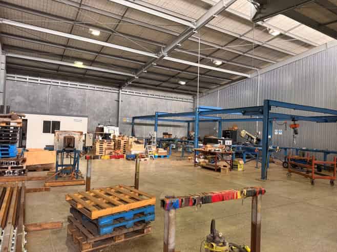 Clear-Span Warehouse with Dual Access