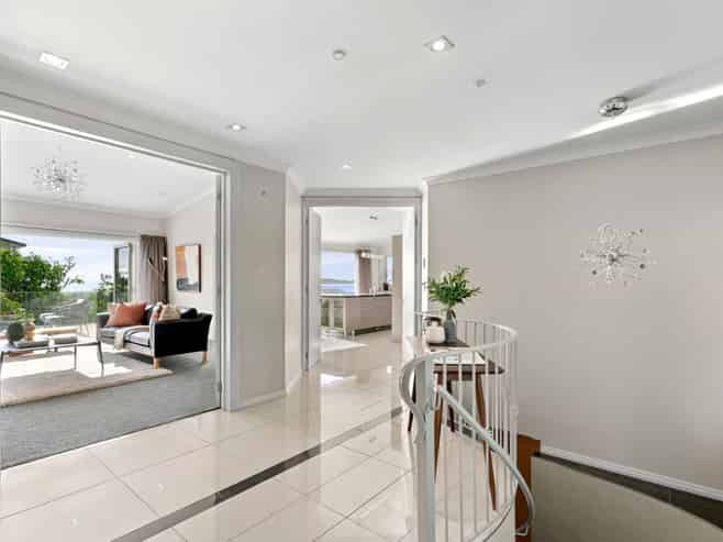32 Highview Drive, Wakatu