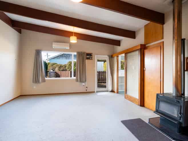 17b Forfar Street, Mosgiel