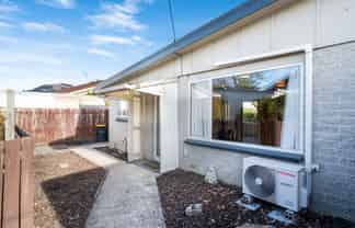 17b Forfar Street, Mosgiel