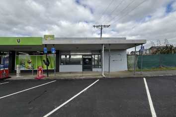 Greerton office or retail premises 110m2