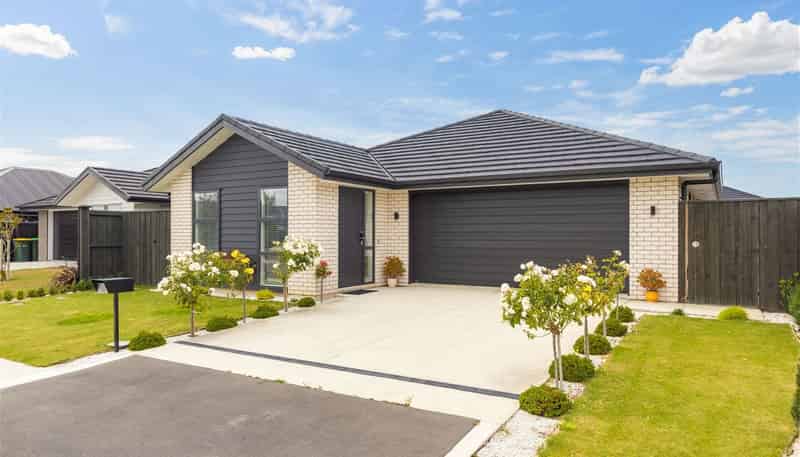 16 Northmoor Boulevard, Rolleston