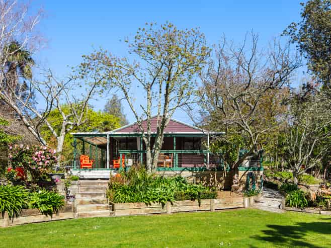 358 Valley Road, Whataupoko
