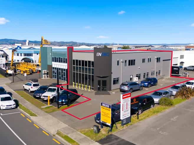 Blue-chip Mount industrial - global tenant