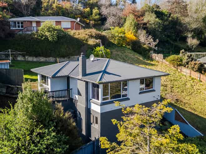 25 Winifred Street, Concord