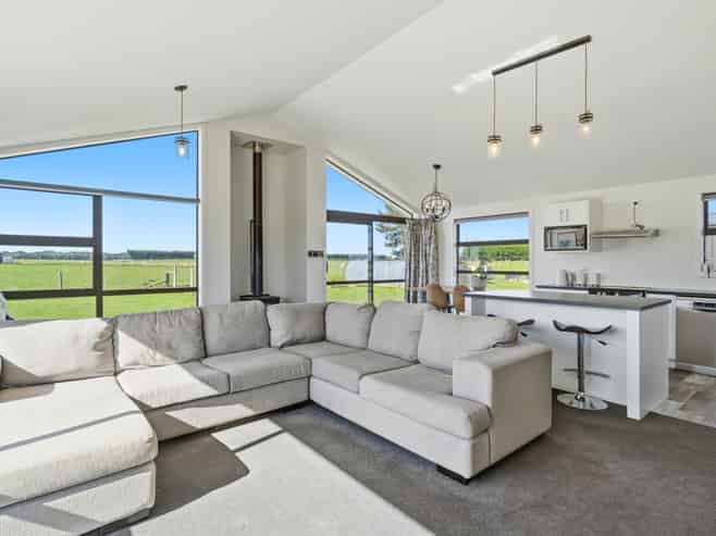 660 Mill Road North, Makarewa