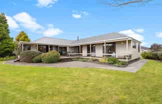 14 Parfitt Place, Ngatea