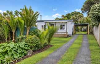 28 Tasman View Road, Bethells Beach