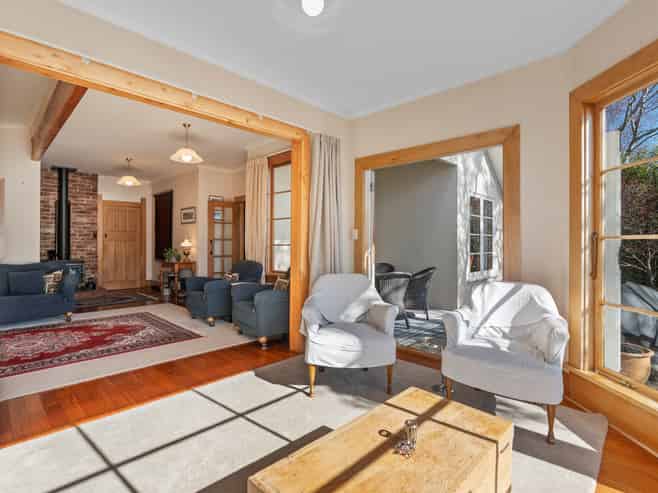 1 Howard Street, Macandrew Bay