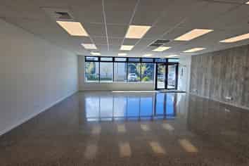 SENSATIONAL INDUSTRIAL OPPORTUNITY
