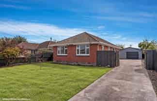 25 Bournemouth Crescent, Wainoni
