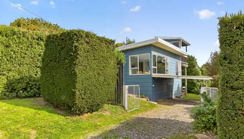 14 Hunters Road, Diamond Harbour