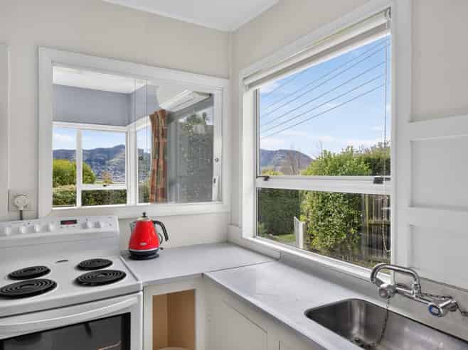 14 Hunters Road, Diamond Harbour