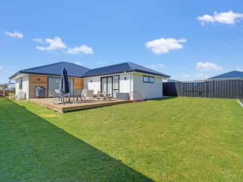 3A Russell Street, Otane