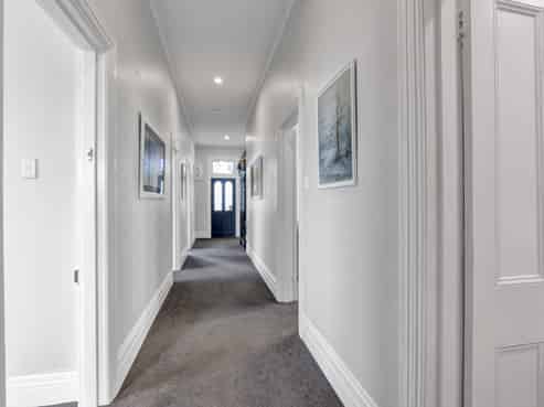 36 Cloten Road, Stratford