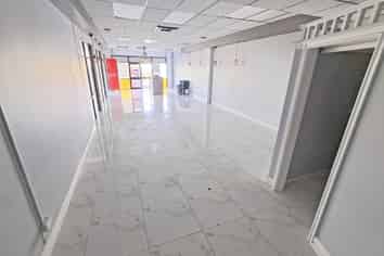 CHAPEL ROAD RETAIL 100M²
