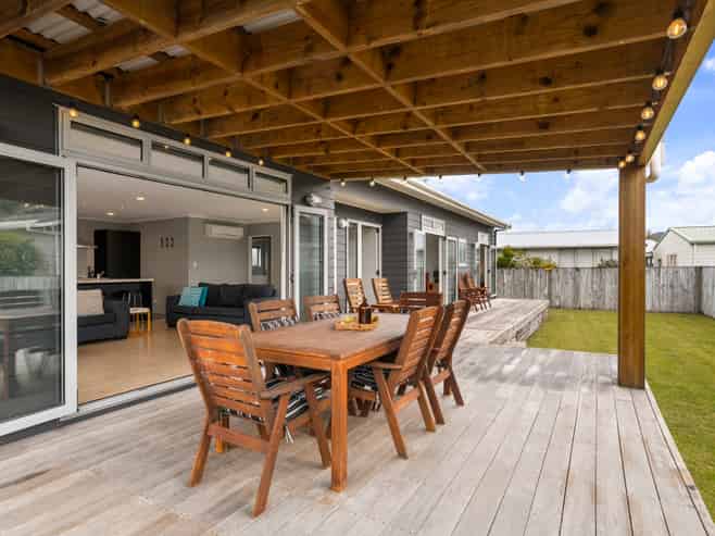 120 Seabreeze Lane, Whangamata
