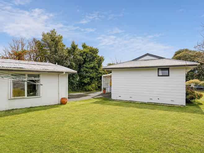6 Luke Place, Fairy Springs