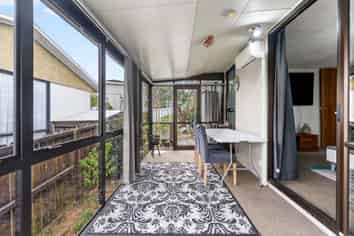 2/63 Othello Drive, Clover Park