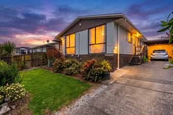 2/63 Othello Drive, Clover Park