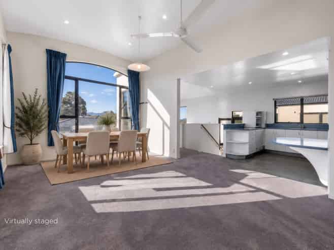 12 Waterlea Green, Mayfield