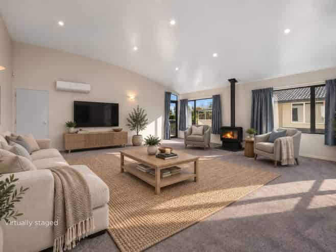 12 Waterlea Green, Mayfield