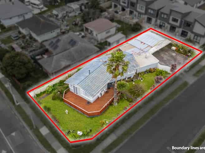 25 Ashley Avenue, Mangere East