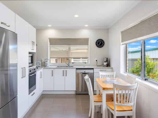 16/8 Village Place, Tuakau