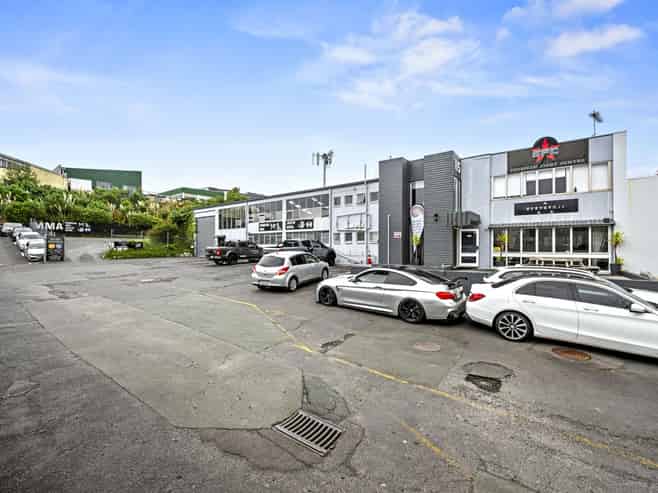 Wairau investment with built-in growth and land