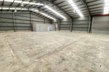 Clear Span Storage with office ready to occupy
