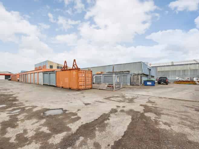 Versatile Industrial Space on Tremaine Avenue