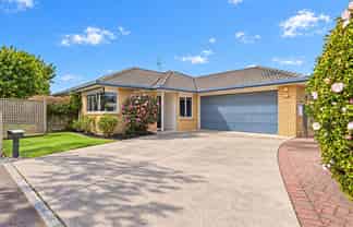 8 Evergreen Glade, Papamoa