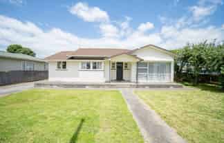 184 Ferguson Street, West End