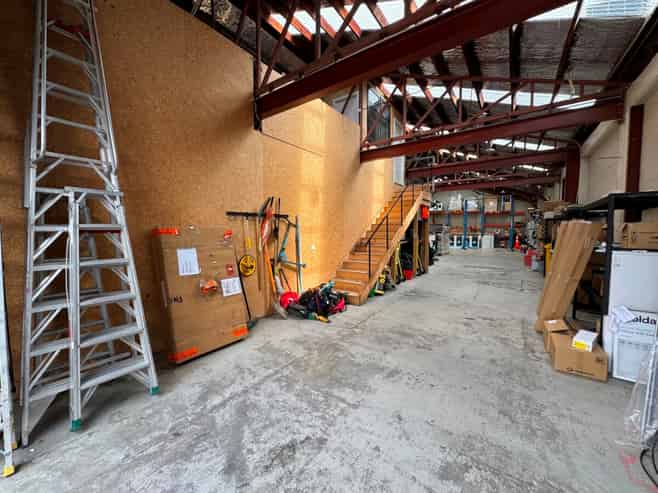 Inner City Industrial Premises With Profile