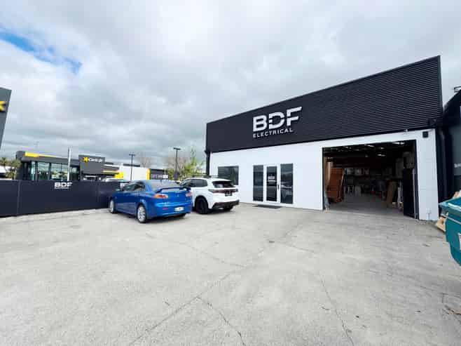 Inner City Industrial Premises With Profile