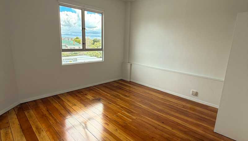 301 Dominion Road, Mount Eden