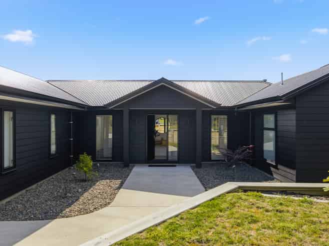 13 Kittyhawk Drive, Kinloch