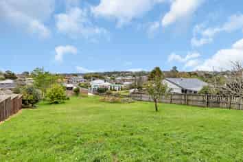 8C Puriri Street, Kamo