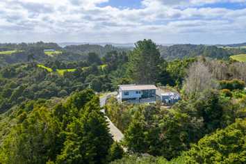839 Owhiwa Road, Parua Bay