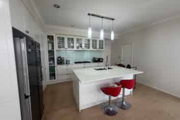 7 Calcite Avenue, Flat Bush