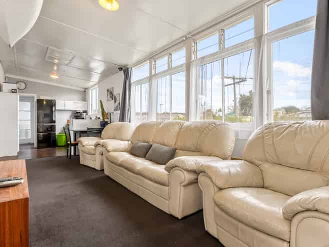 12 Moana Crescent, Mangakino