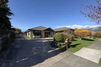 18 Kendall View, Stoke