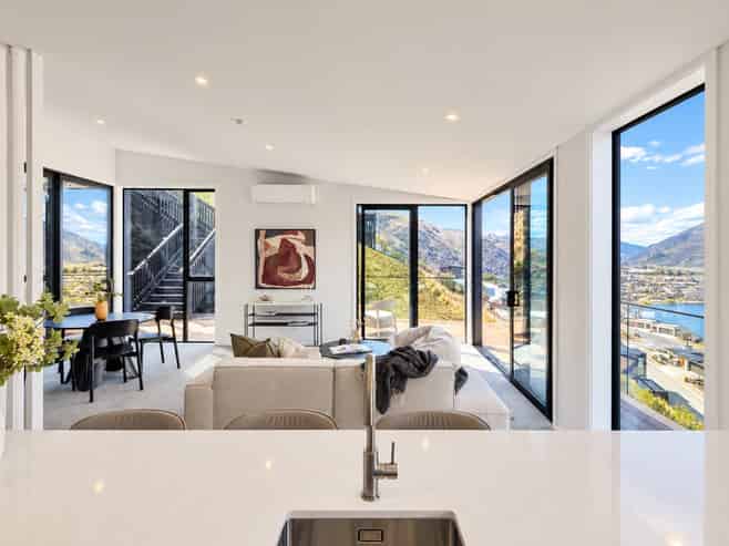 62A Middleton Road, Queenstown