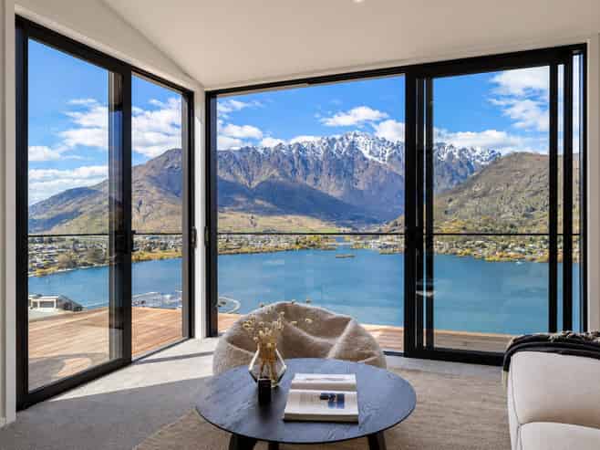 62A Middleton Road, Queenstown