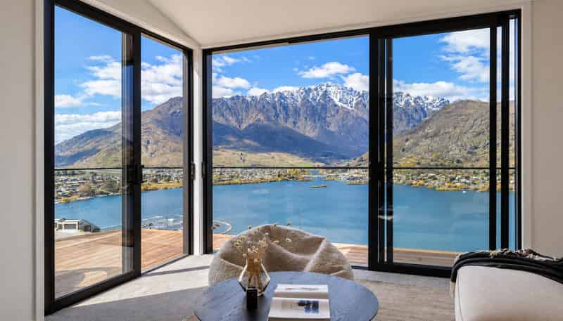 62A Middleton Road, Queenstown