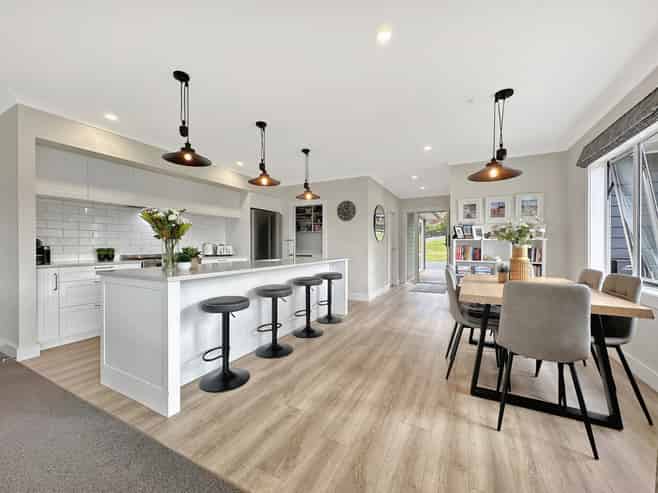 7 Lochinvar Lane, Acacia Bay